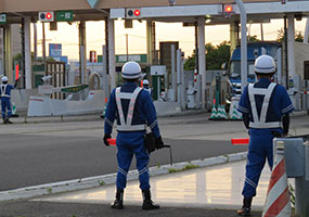 法令違反車両取締等業務